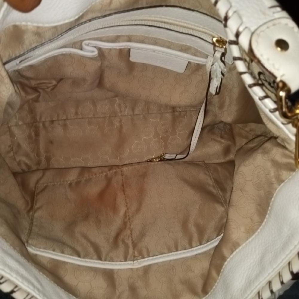 Michael Kors purse - Picture 3 of 7